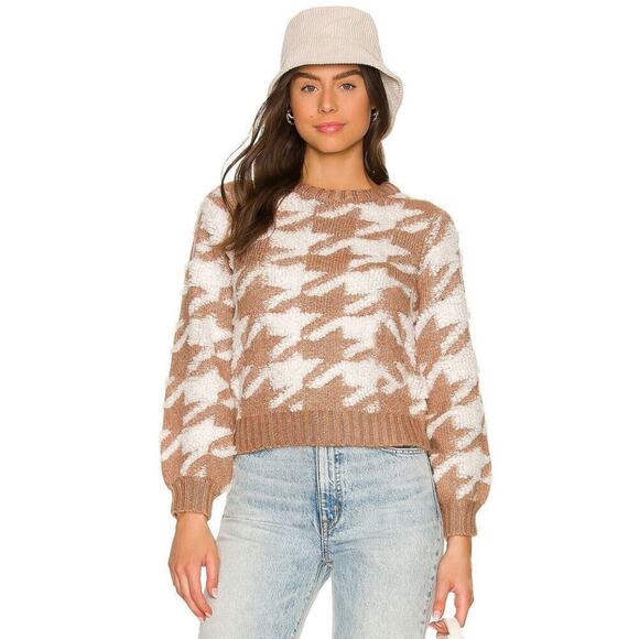 NWT Line & Dot x Revolve Houndstooth Plush Sweater Fleece Cream Brown Womens L - Picture 1 of 9